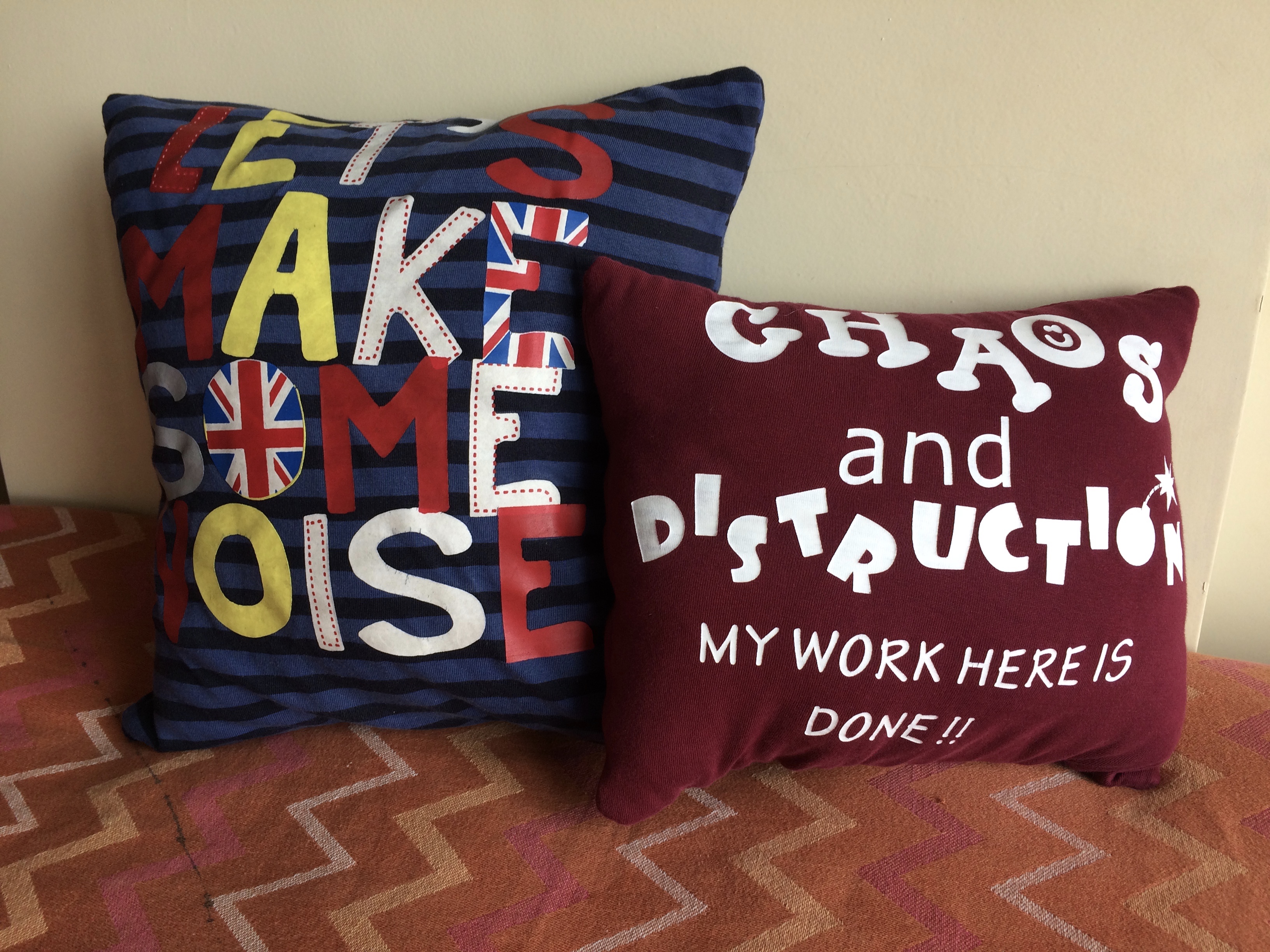 Old T-shirts to New Cushions