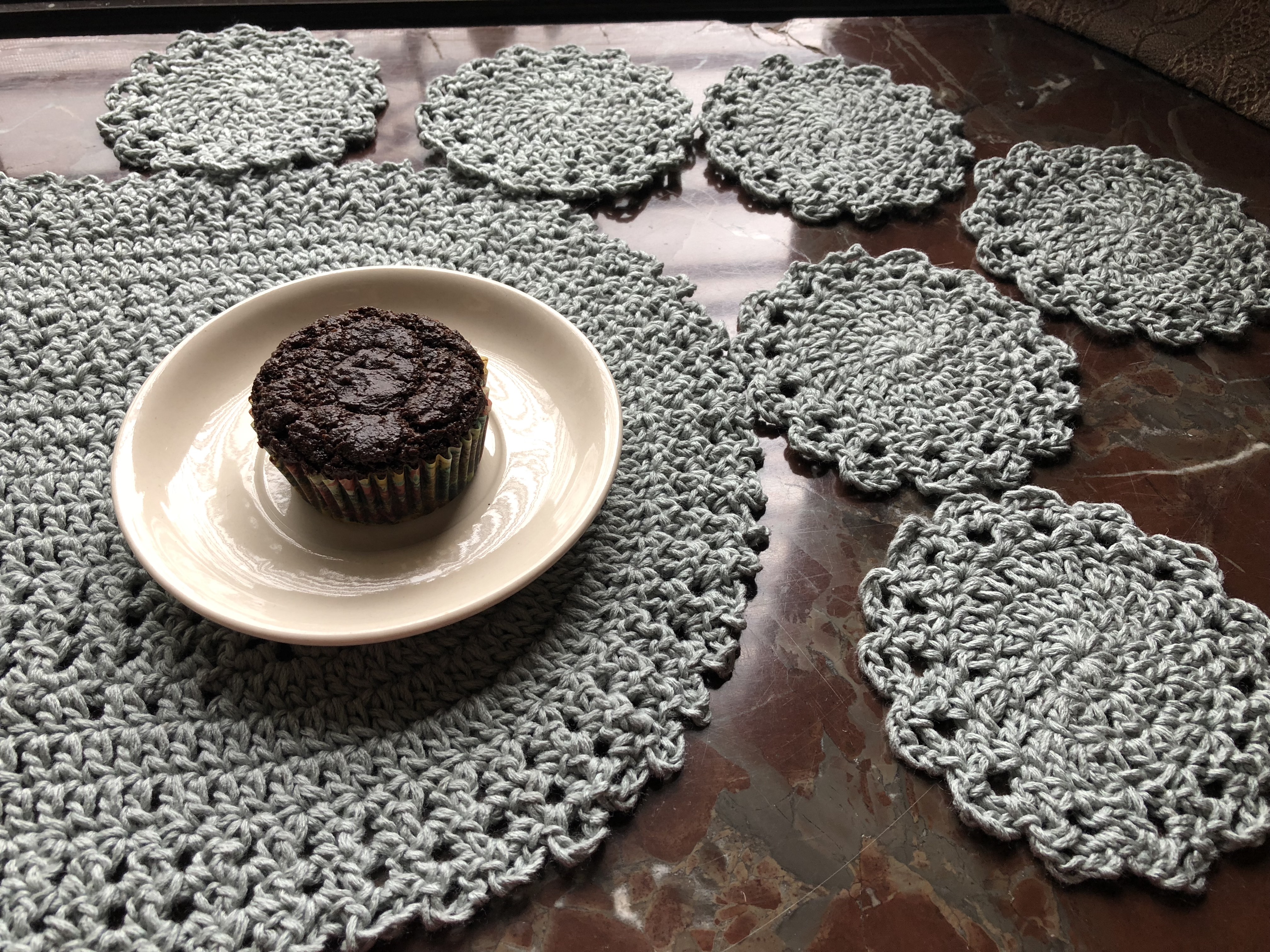 Lacy Placemat and Doily Coasters